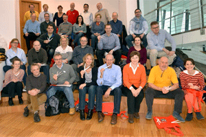 Die DGP-Gruppe beim Abriechen von Ölen